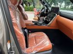 Lexus LX600 VIP titan