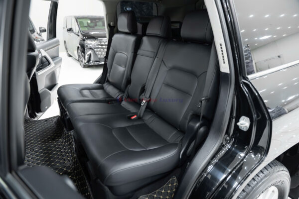 Toyota Land Cruiser LC200 2020 - Ảnh 10
