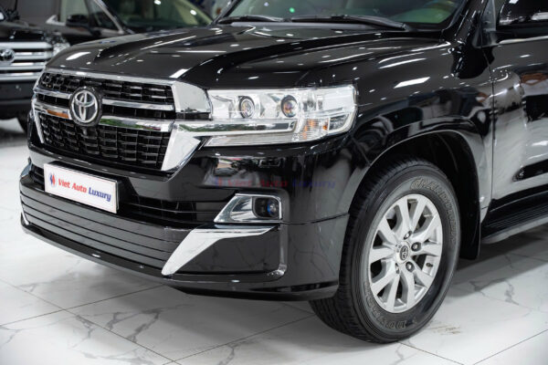 Toyota Land Cruiser LC200 2020 - Ảnh 7