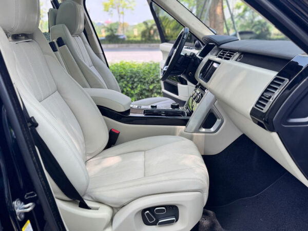 Range Rover HSE LWB - Hình ảnh 3