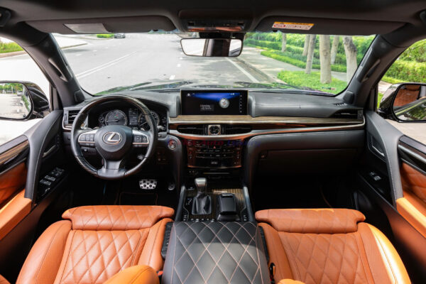 Lexus LX570 MBS Super Sport 2020 - Ảnh 18