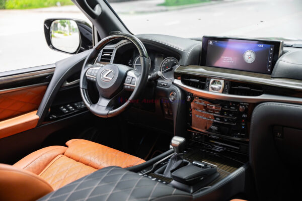 Lexus LX570 MBS Super Sport 2020 - Ảnh 19