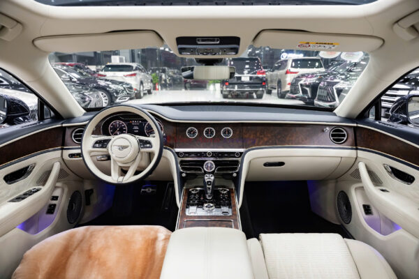 Bentley Flying Spur 2022 - Ảnh 27
