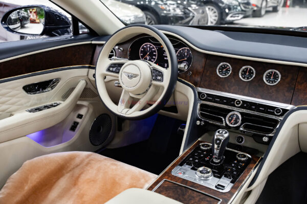 Bentley Flying Spur 2022 - Ảnh 29