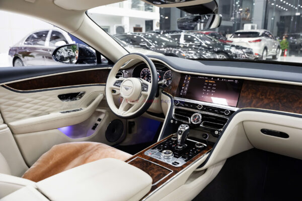 Bentley Flying Spur 2022 - Ảnh 35