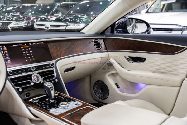 Bentley Flying Spur 2022 - Ảnh 38