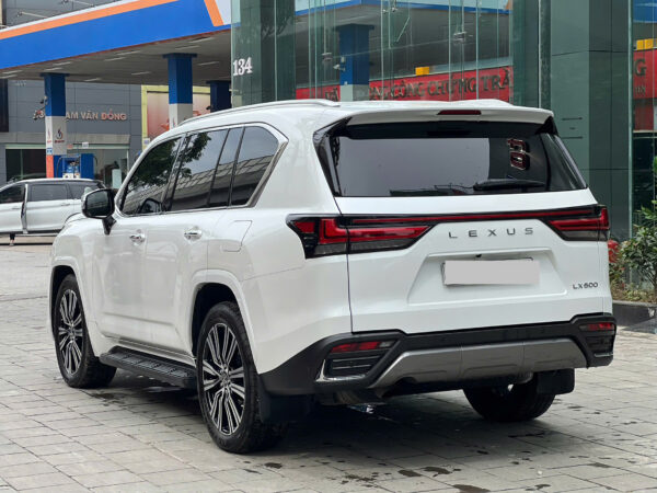 Lexus LX600 2023 - Hình ảnh 6