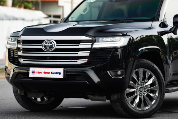 Toyota Land Cruiser LC300 2024 - Ảnh 11