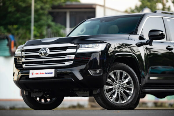 Toyota Land Cruiser LC300 2024 - Ảnh 12