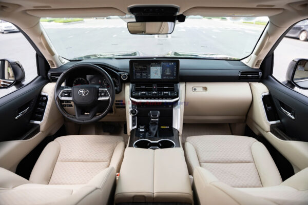 Toyota Land Cruiser LC300 2024 - Ảnh 19