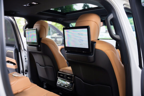 Lexus LX600 2023 - Ảnh 12