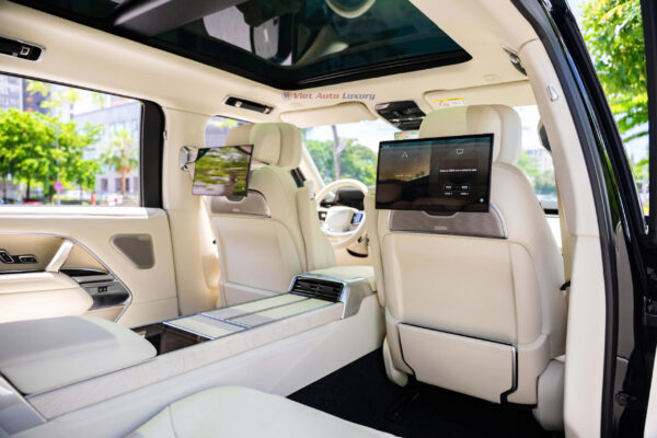 Range Rover SV 2023 - Ảnh 12
