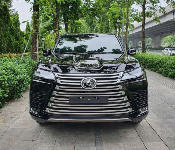 Lexus LX600 2023