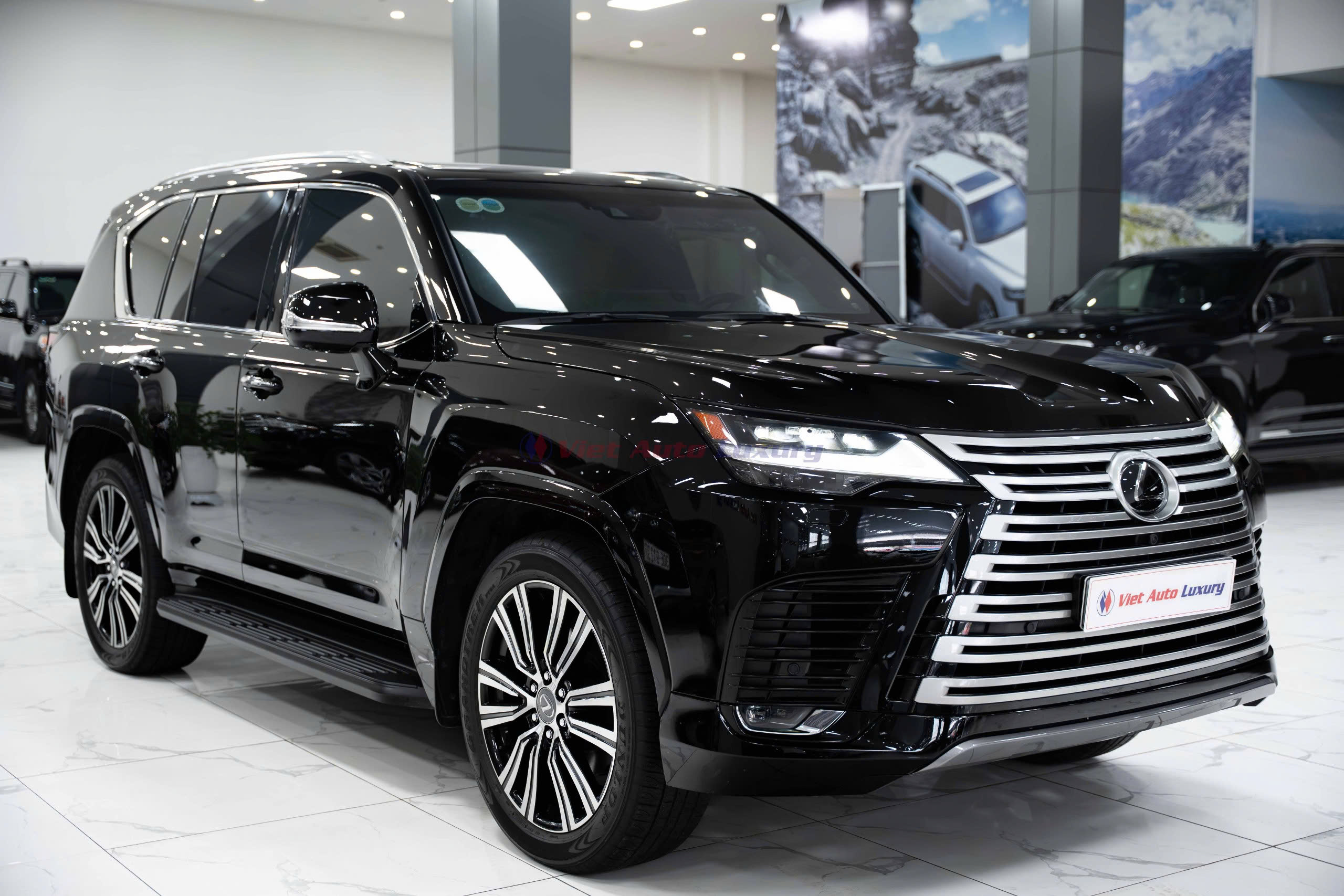 Lexus LX600 2023