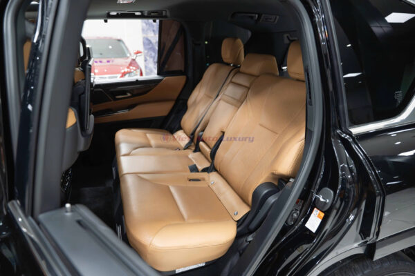 Lexus LX600 2023 - Ảnh 7