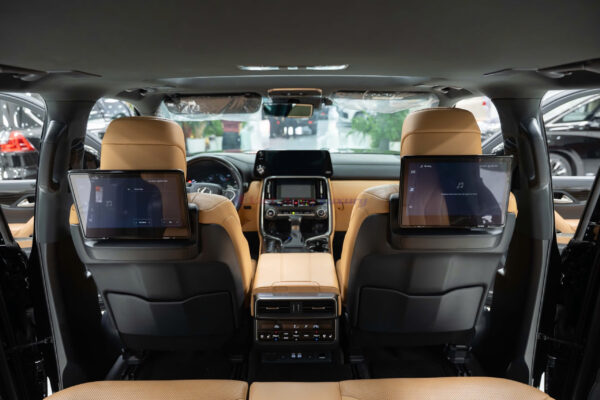 Lexus LX600 2023 - Ảnh 10