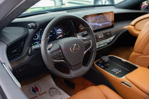 Lexus LS500H 2025 - Ảnh 25