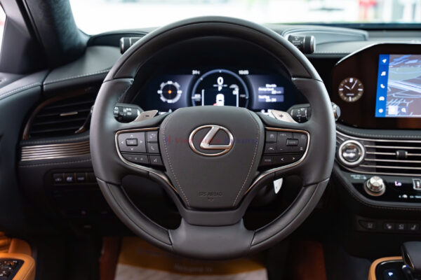 Lexus LS500H 2025 - Ảnh 31