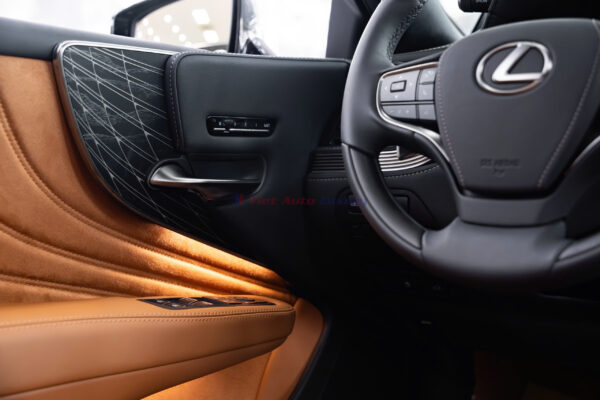 Lexus LS500H 2025 - Ảnh 32