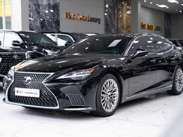 Lexus LS500H 2025