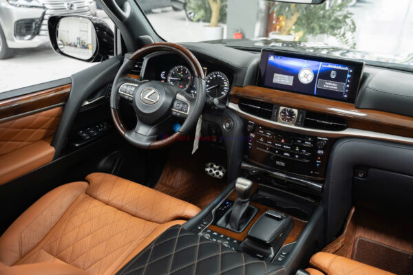 Lexus LX570 MBS Super Sport 2020 - Ảnh 16