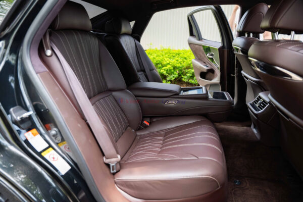 Lexus LS500 2019 - Ảnh 11