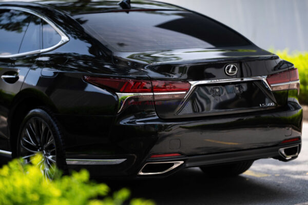 Lexus LS500 2019 - Ảnh 4